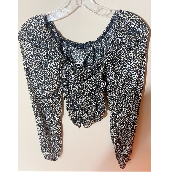 Boohoo animal print blouse - Picture 2 of 5